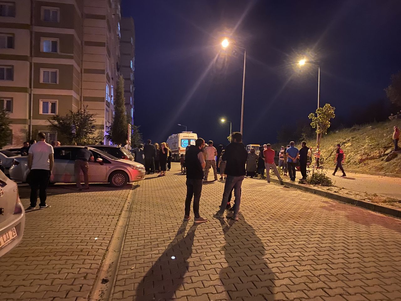 Bursa'da baba cinneti! 7 ve 3 yaşındaki çocuklarını bıçaklayıp, intihar etti 8