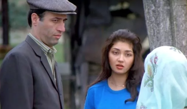Güzelliğinden hiçbir şey kaybetmemiş... Tokatçı filminin Emine'si Nazan Saatçi'nin yıllar sonraki hali ortaya çıktı 8