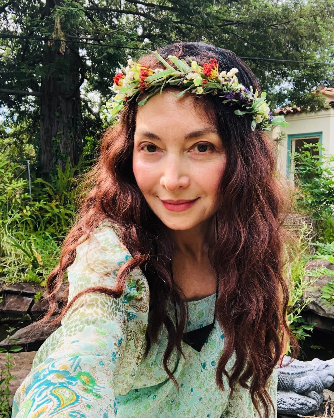 Güzelliğinden hiçbir şey kaybetmemiş... Tokatçı filminin Emine'si Nazan Saatçi'nin yıllar sonraki hali ortaya çıktı 21