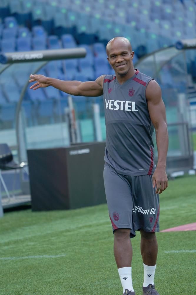 Transfer çalışmalarını sürdüren Beşiktaş, Trabzonsporlu futbolcu Anthony Nwakaeme'yi gündemine aldı 4