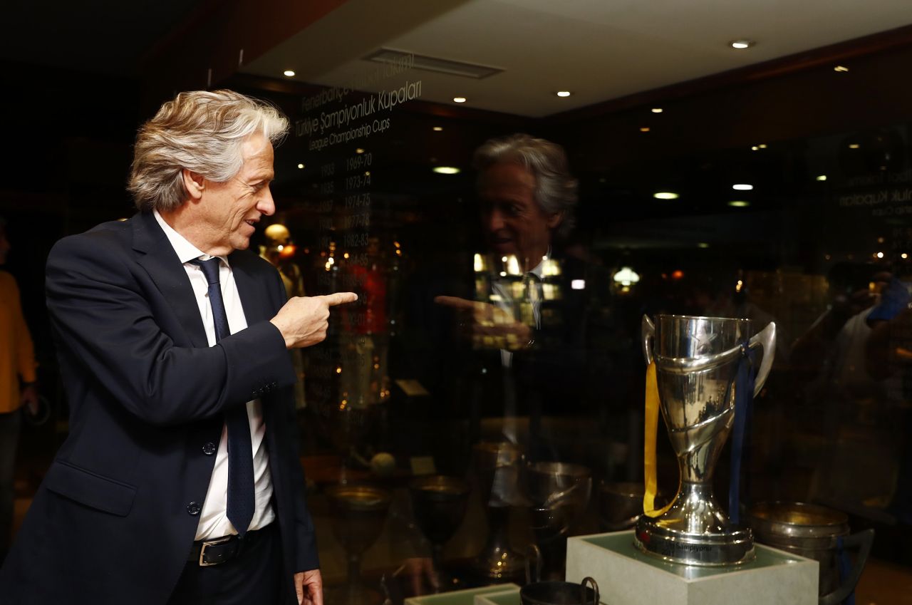 Jorge Jesus, Ali Koç ile Şükrü Saracoğlu'nu gezdi 6