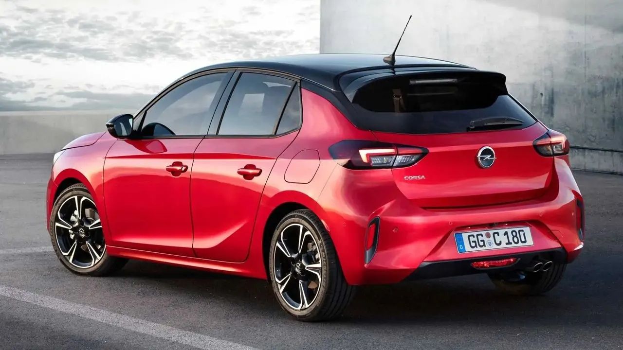 Opel Corsa 2022 Modeliyle Şov Yapıyor! Türkiye Satış Fiyatını Kimse Böyle Beklemiyordu 11