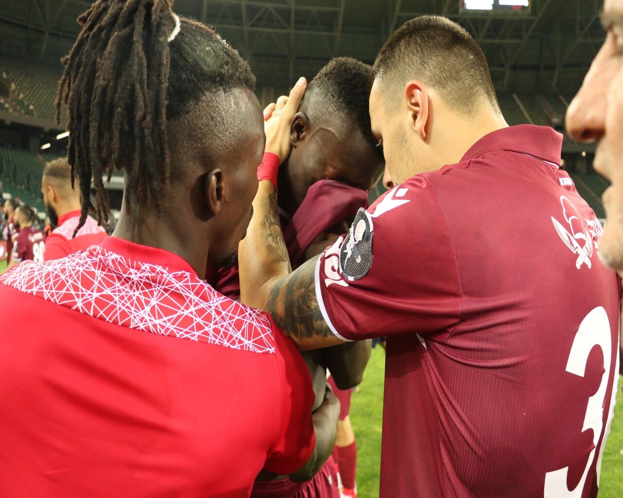 Bir tarafta sevinç, bir tarafta hüzün! Bandırma-İstanbulspor maçından özel fotoğraflar ve bilgiler 2