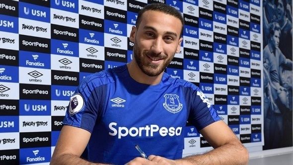 Everton ile yollarını ayıran milli forvet Cenk Tosun'un Beşiktaş'tan alacağı ücret ortaya çıktı 2