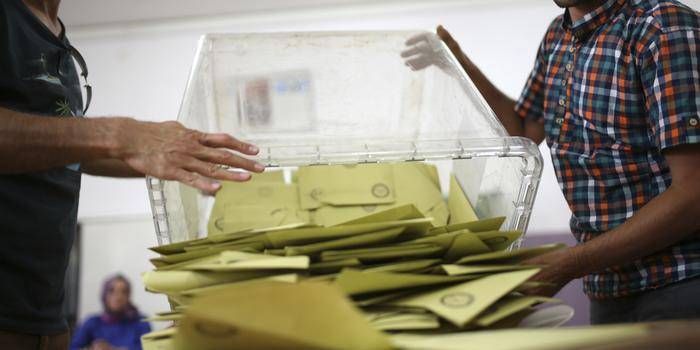 AREDA Survey'den son seçim anketi: İşte partilerin oy oranları... 16