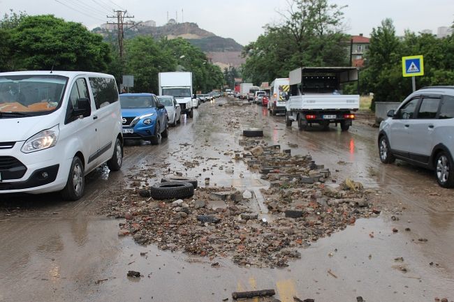 İstanbul, Ankara ve çok sayıda il için alarm: Sağanak 10 gün boyunca sürecek! 11