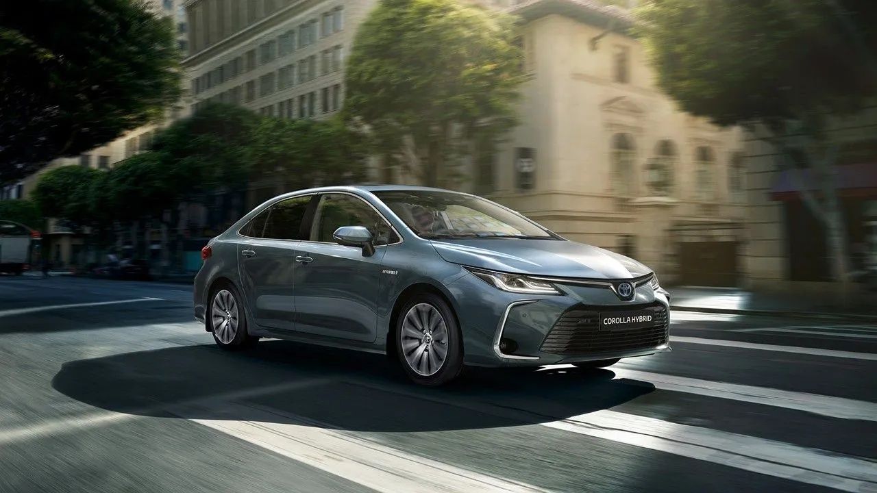 Toyota Corolla Yeni Fiyatıyla Tercih Bırakmıyor! Corolla Sedan Hybrid Fiyat listesi inanılmaz 2