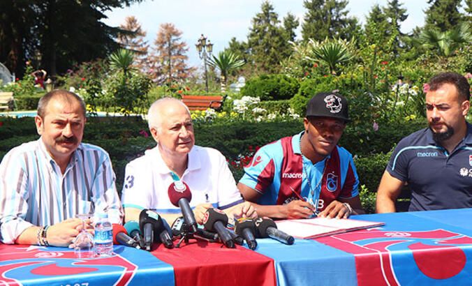 Adı Hull City ve Beşiktaş'la anılan Anhthony Nwakaeme'nin Trabzonspor'daki belirsizliği sürüyor 5