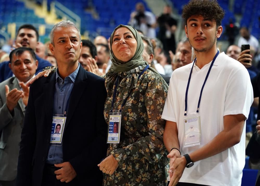 Fenerbahçe Başkanı Ali Koç'tan İsmail Kartal'a sürpriz teklif geldiği ortaya çıktı 2