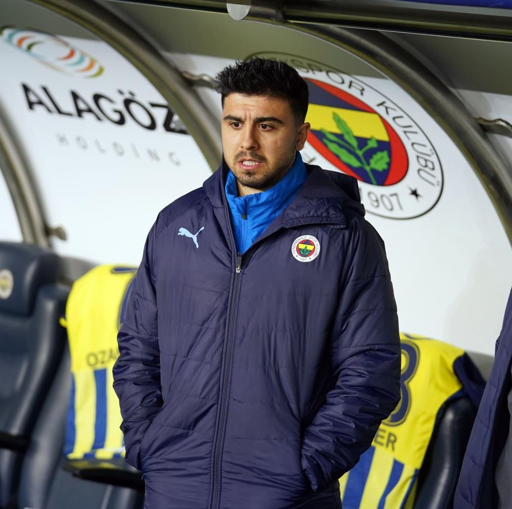 Acun Ilıcalı, Fenerbahçeli futbolcu Ozan Tufan'ı Shota Arveladze'nin hocası olduğu Hull City'ye transfer ediyor 1
