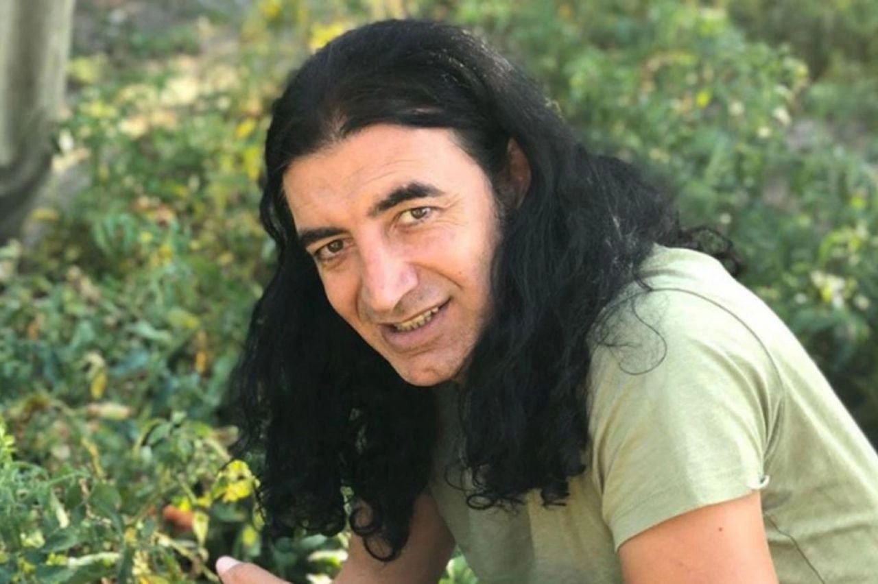 Ünlü Olmadan Önce Hamallık Yapan Bile Var! İşte Ünlü İsimlerin Herkesten Sakladığı Eski Meslekleri 12