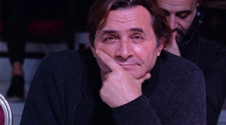 Ünlü Olmadan Önce Hamallık Yapan Bile Var! İşte Ünlü İsimlerin Herkesten Sakladığı Eski Meslekleri 23