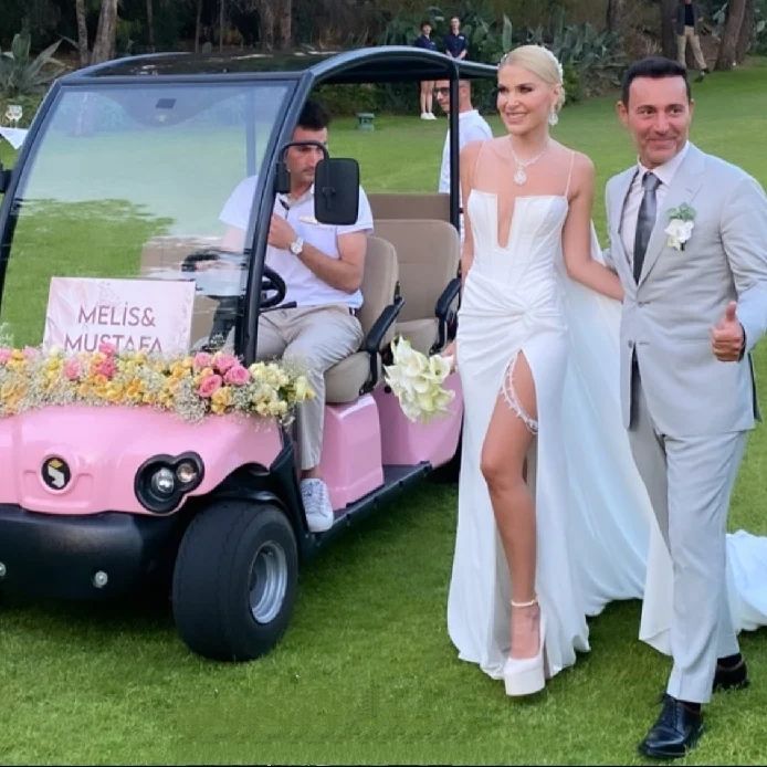 İtalya'da evlenen Mustafa Sandal ile Melis Sütşurup, Marmaris'te düğün yaptı 6