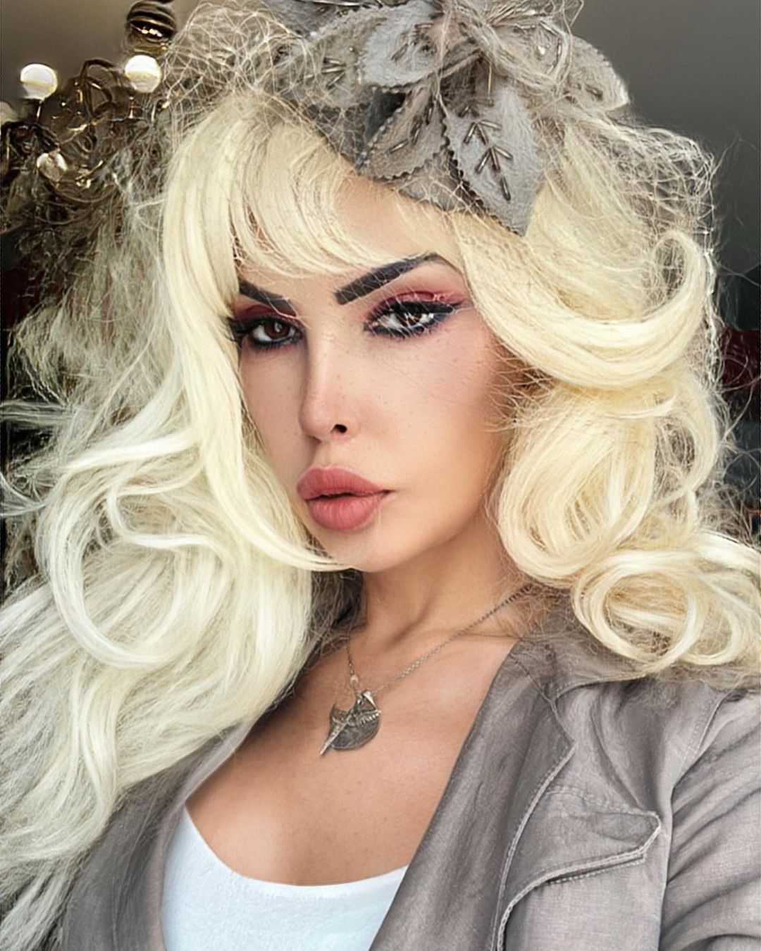 Ata Çağlayan'la aşk yaşayan Seyhan Soylu son haliyle Seda Sayan'a benzetilince bir estetik operasyon daha geçirdi 23
