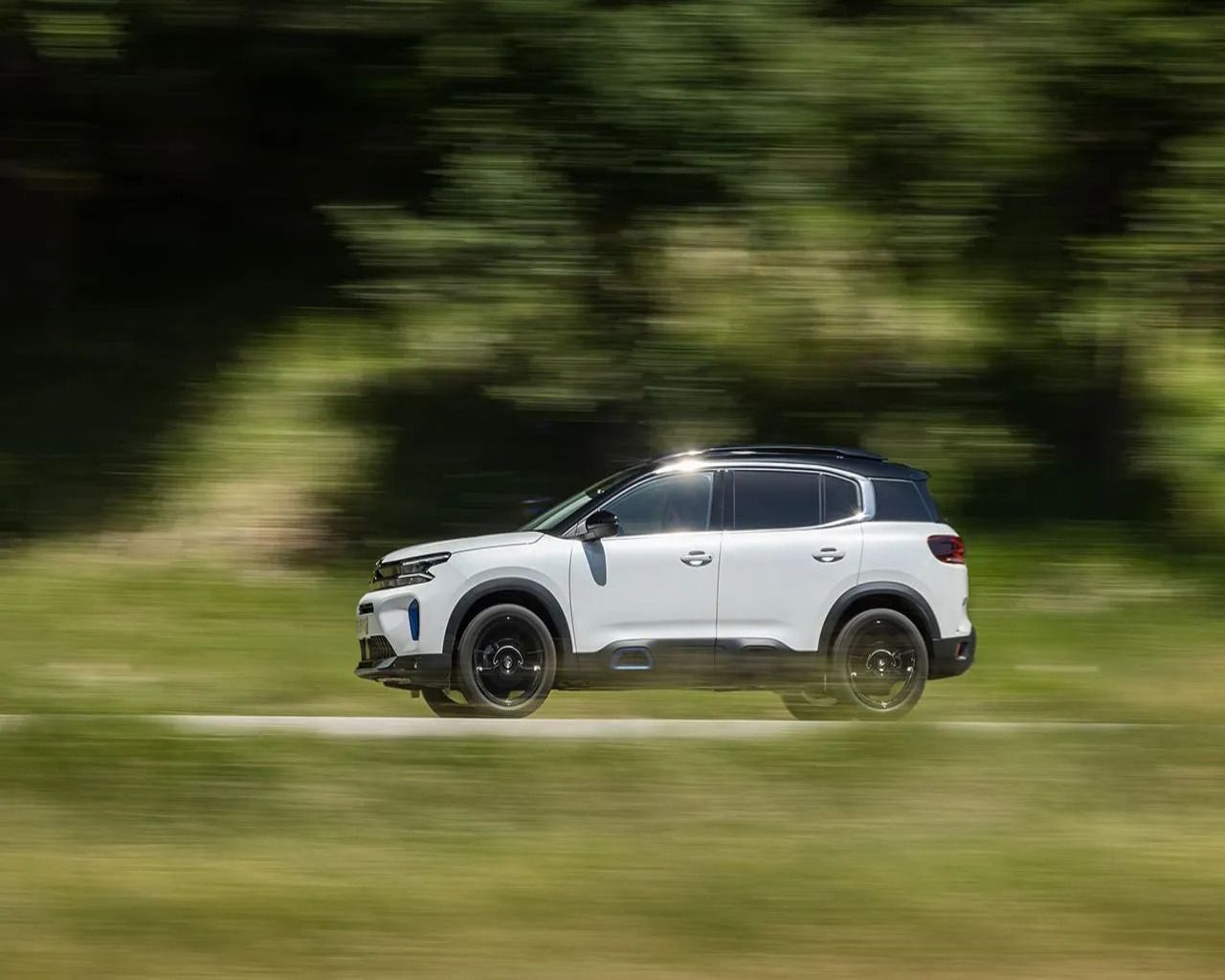 Yeni Citroën C5 Aircross SUV Türkiye’de! Donanımları ve versiyonlar açıklandı 7