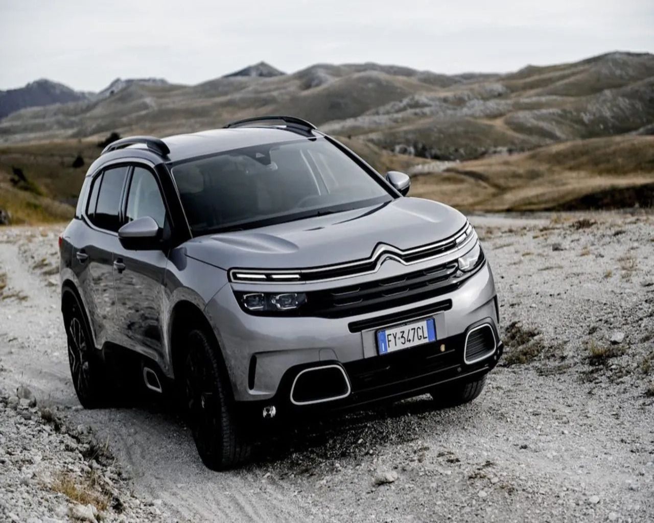 Yeni Citroën C5 Aircross SUV Türkiye’de! Donanımları ve versiyonlar açıklandı 10
