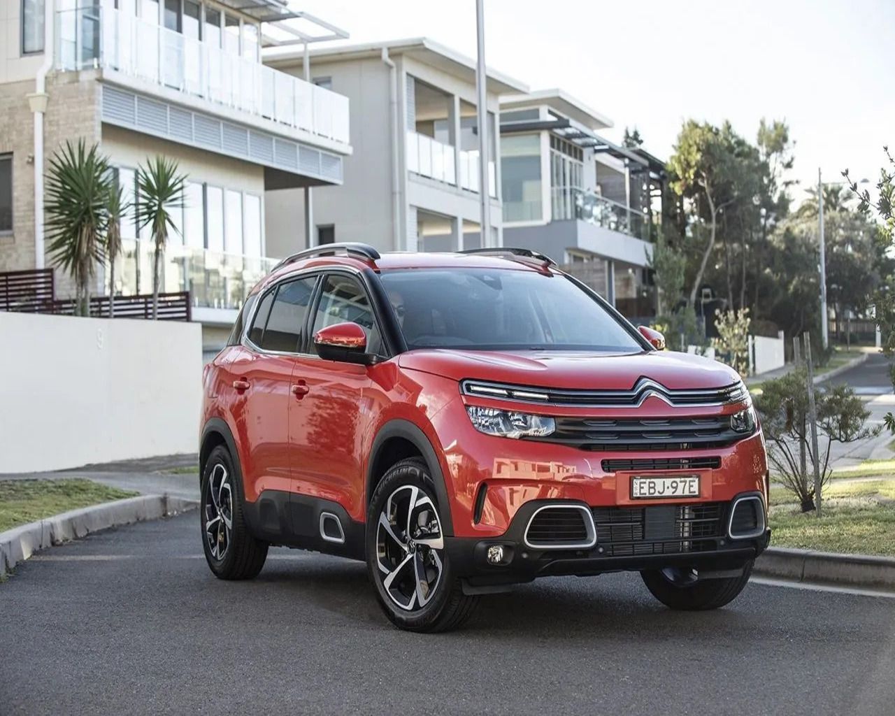 Yeni Citroën C5 Aircross SUV Türkiye’de! Donanımları ve versiyonlar açıklandı 11