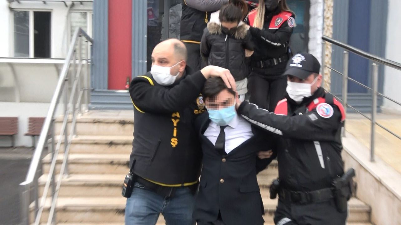 Gecelik giydirip mermi yutturmuşlardı! Mahkemede "Pişmanız" dediler 1