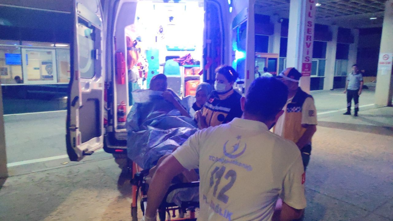 Yeğeni arazide amcasını vurdu! Ekipler yaralıya 2 kilometrelik yürüyüşle ulaştı 8