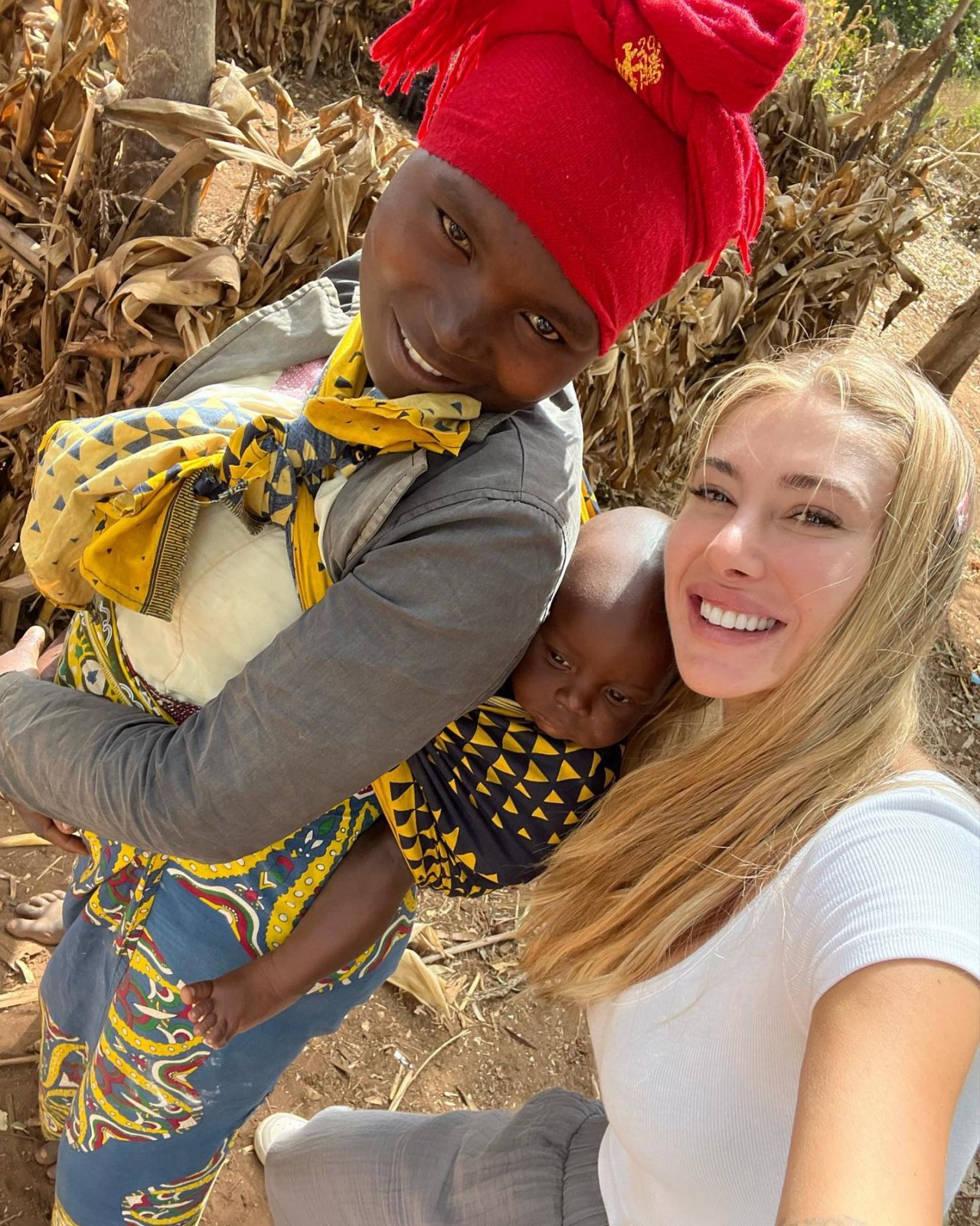 Şeyma Subaşı bu kez takdir topladı! Afrika'da yetim çocuklarla bir araya geldi 27