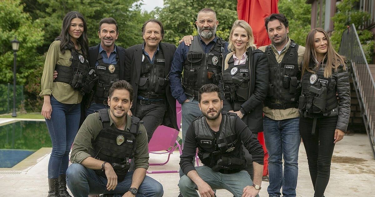Türk Dizileri Sıralamasında Hepsine Fark Attı! En Çok İzlenen Dizi Açıklandı! 3