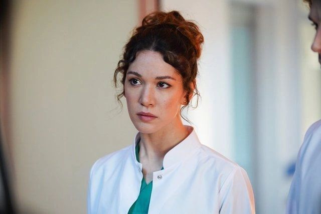 Türk Dizileri Sıralamasında Hepsine Fark Attı! En Çok İzlenen Dizi Açıklandı! 5
