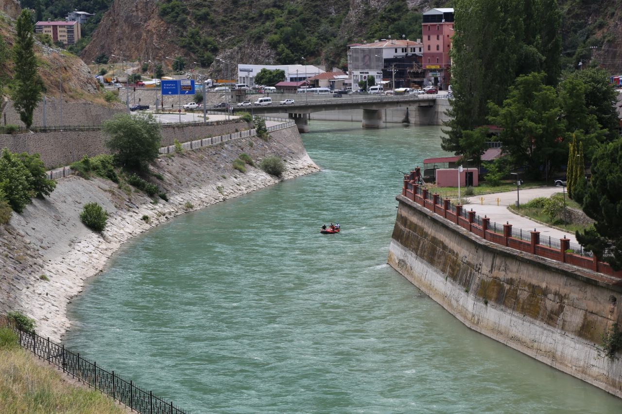 Çoruh Nehri'nde rafting heyecanı! 1