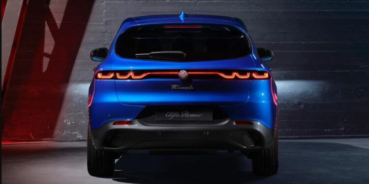 Alfa Romeo'nun kompakt SUV'u Tonale Türkiye'de ön satışa çıktı! 7