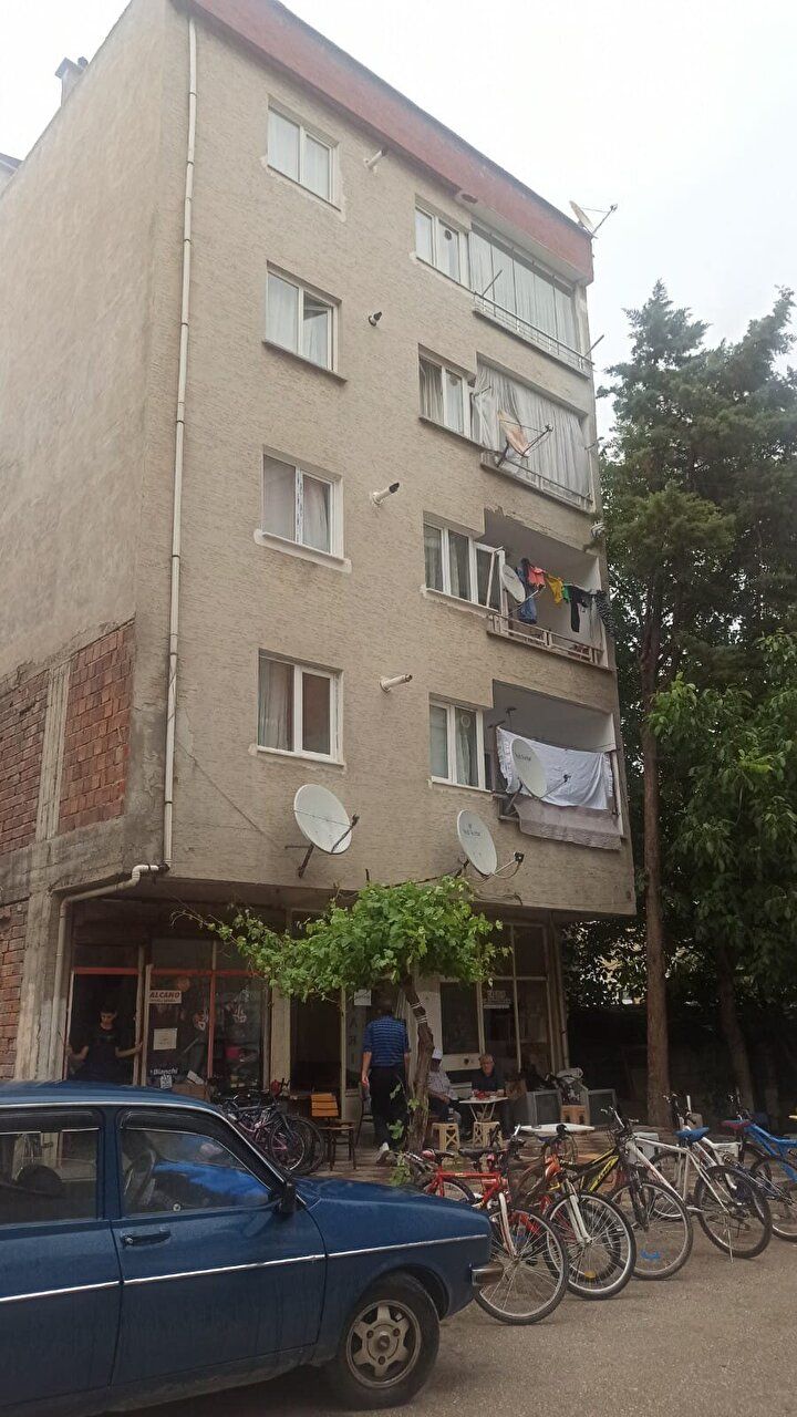 Küçük kız balkondan Ruhi Aşçı'nın üstüne düştü: 'Orada olmam bir mucizeydi' 10