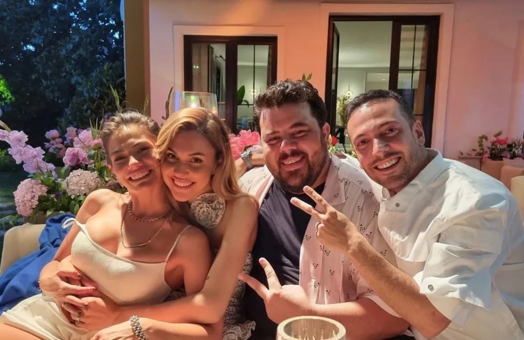 Demet Özdemir ve Oğuzhan Koç evlilik yolunda ilk adımı attı! İşte oyuncu çiftin nişan töreninden ilk kareler 20