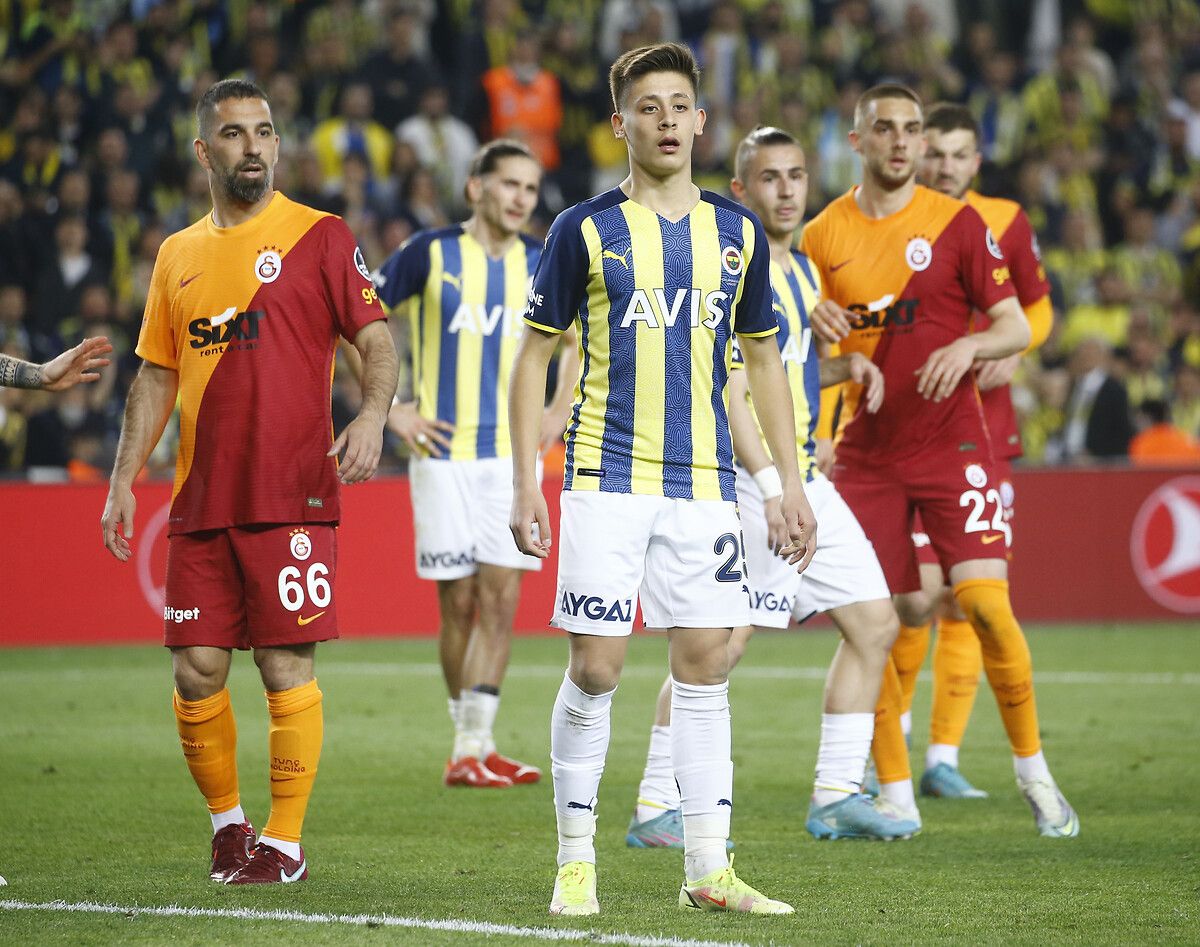 Dünya sıralamasında ilk 4'te! Fenerbahçe'nin genç yıldızı Arda Güler'in piyasa değeri uçuşa geçti 4