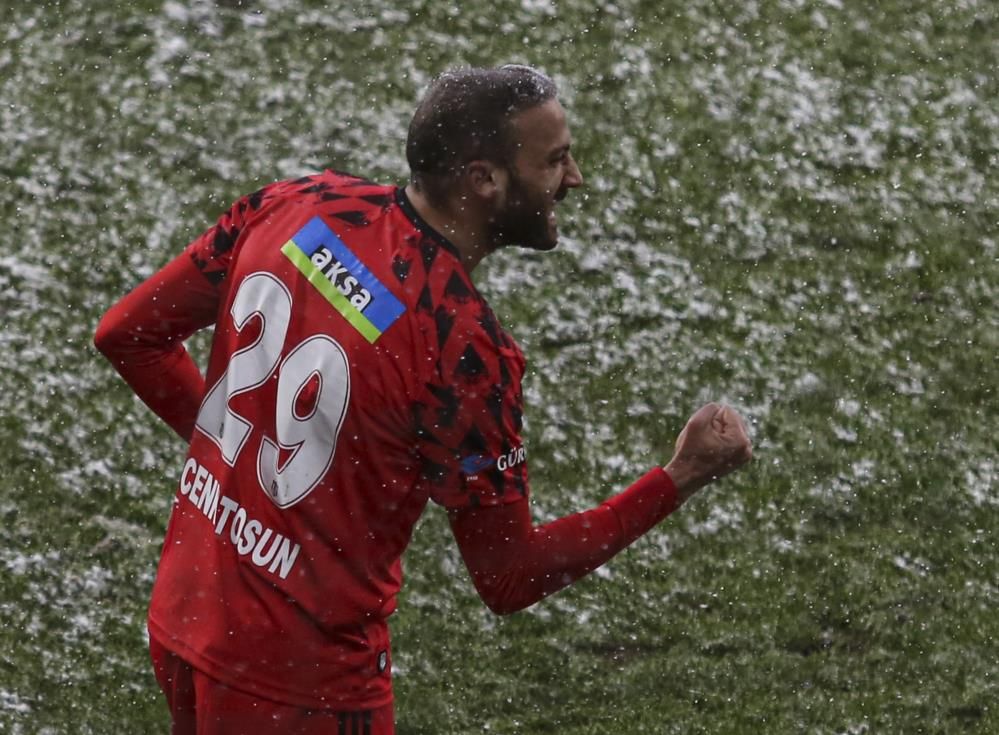 Cenk Tosun, Beşiktaş'a kavuşmak için gün sayıyor! Sözleşmenin detayları belli oldu 5