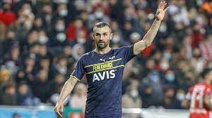 Fenerbahçeli futbolcu Serdar Dursun, Bundesliga'nın köklü ekiplerinden Augsburg'un radarına girdi 2