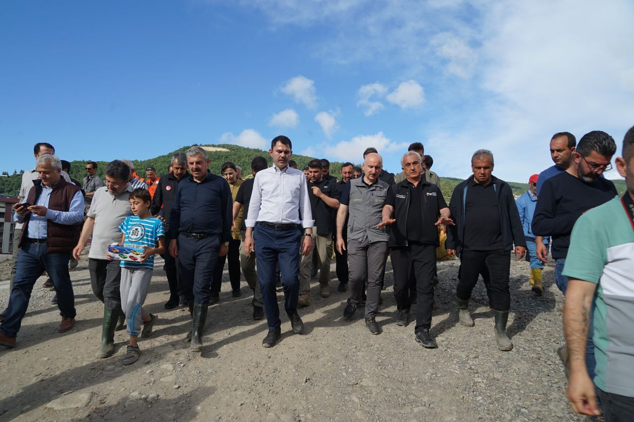 Bakan Kurum ve Bakan Karaismailoğlu, Bozkurt’ta çalışmaları yerinde inceledi 2
