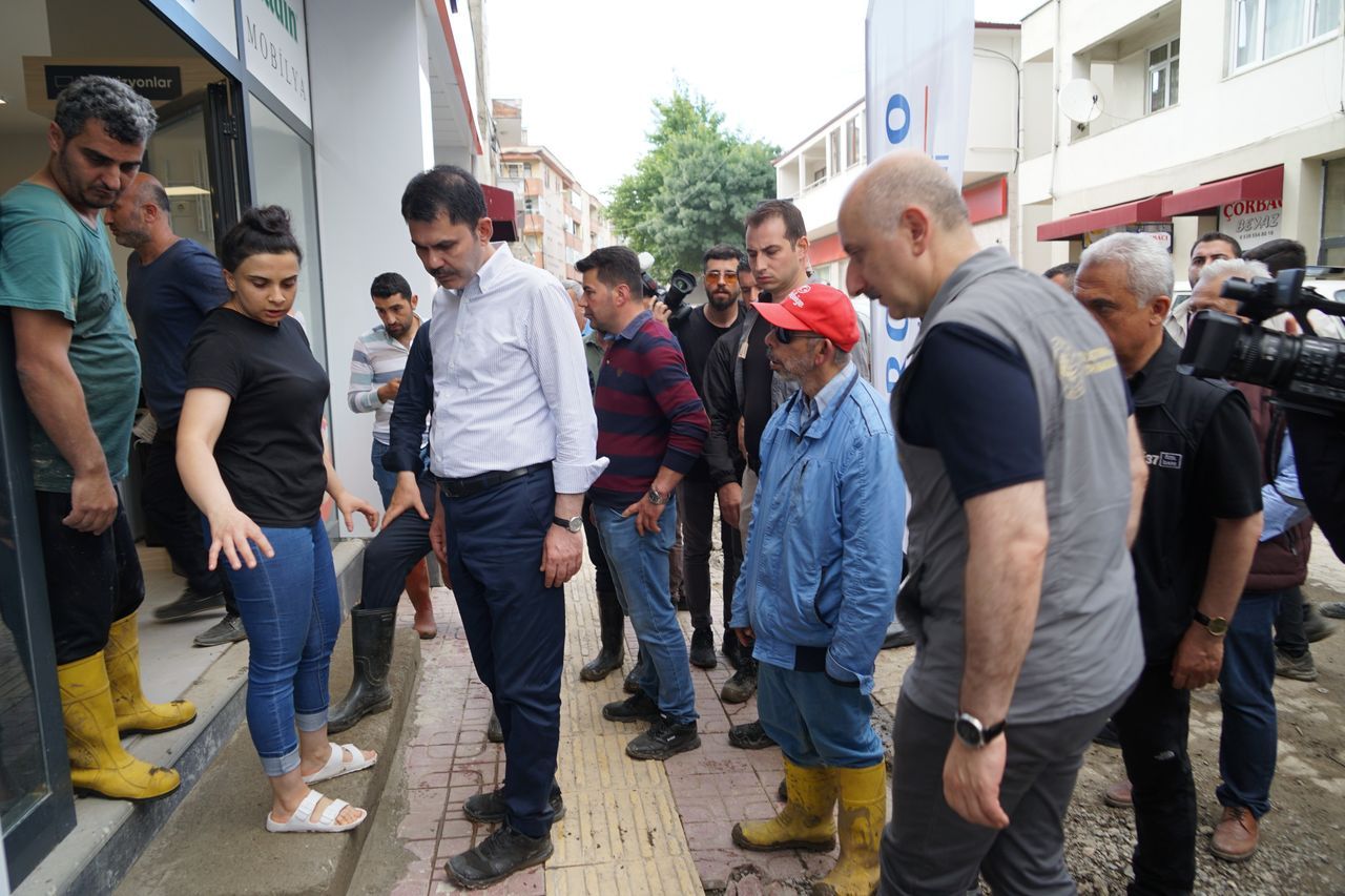 Bakan Kurum ve Bakan Karaismailoğlu, Bozkurt’ta çalışmaları yerinde inceledi 11