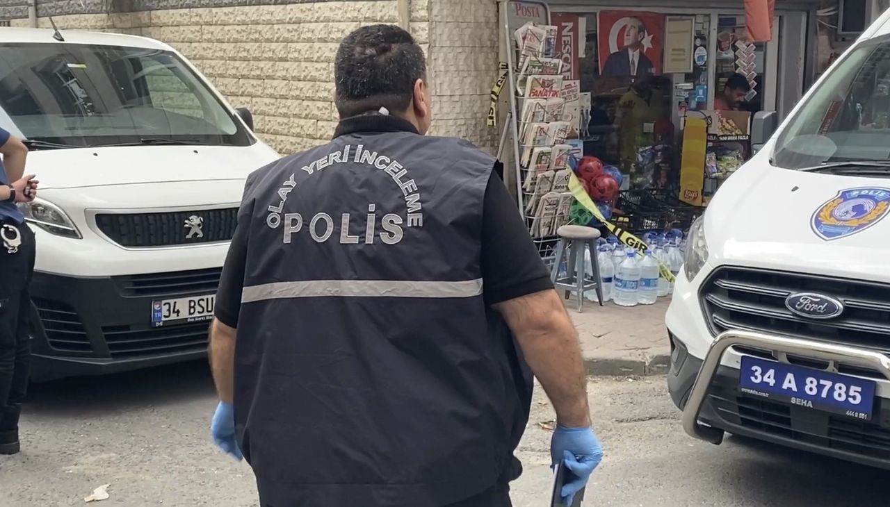 Çifte ölüm! 2 erkek çırılçıplak ve birbirlerine sarılmış halde ölü bulundu 2