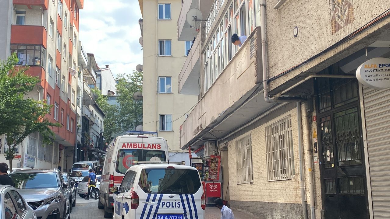 Çifte ölüm! 2 erkek çırılçıplak ve birbirlerine sarılmış halde ölü bulundu 3