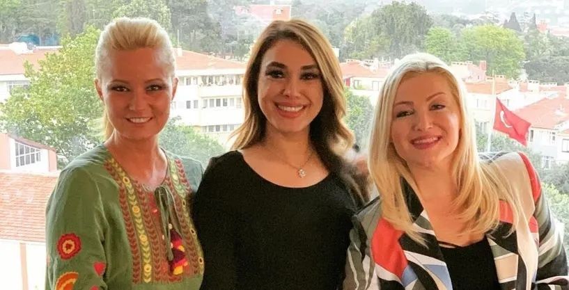 Müge Anlı'nın Kına gecesi videosunda duygusal anlar! Zahide Yetiş ve Zuhal Topal da var 2