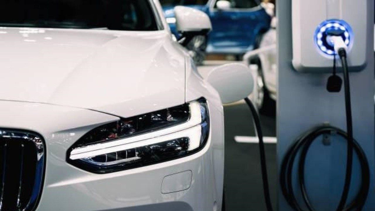 Elektrikli araçlar için şarj istasyonlarına 1 milyar liralık yatırım yapılacak 6