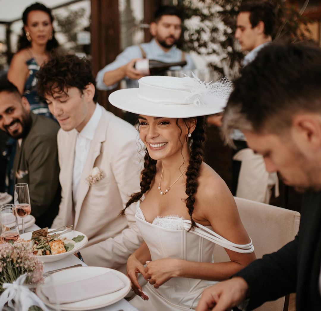 Cedi Osman ile Makedonya'da evlenen Ebru Şahin nikah töreninden fotoğraflarını yayınladı 16