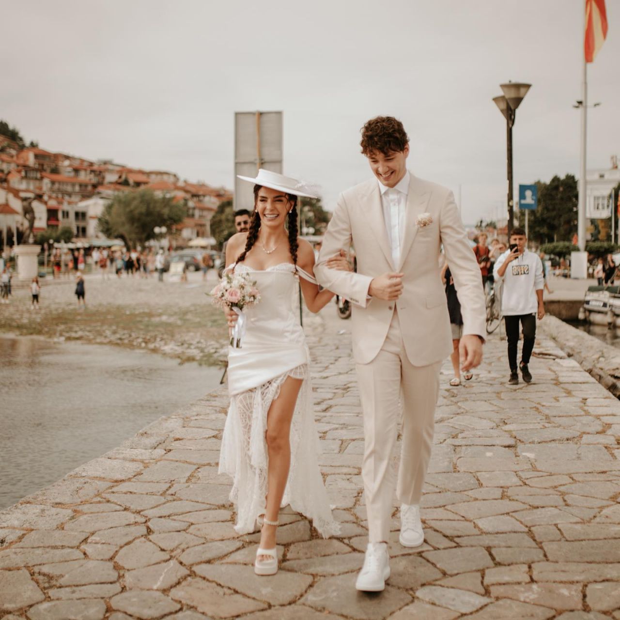 Cedi Osman ile Makedonya'da evlenen Ebru Şahin nikah töreninden fotoğraflarını yayınladı 7