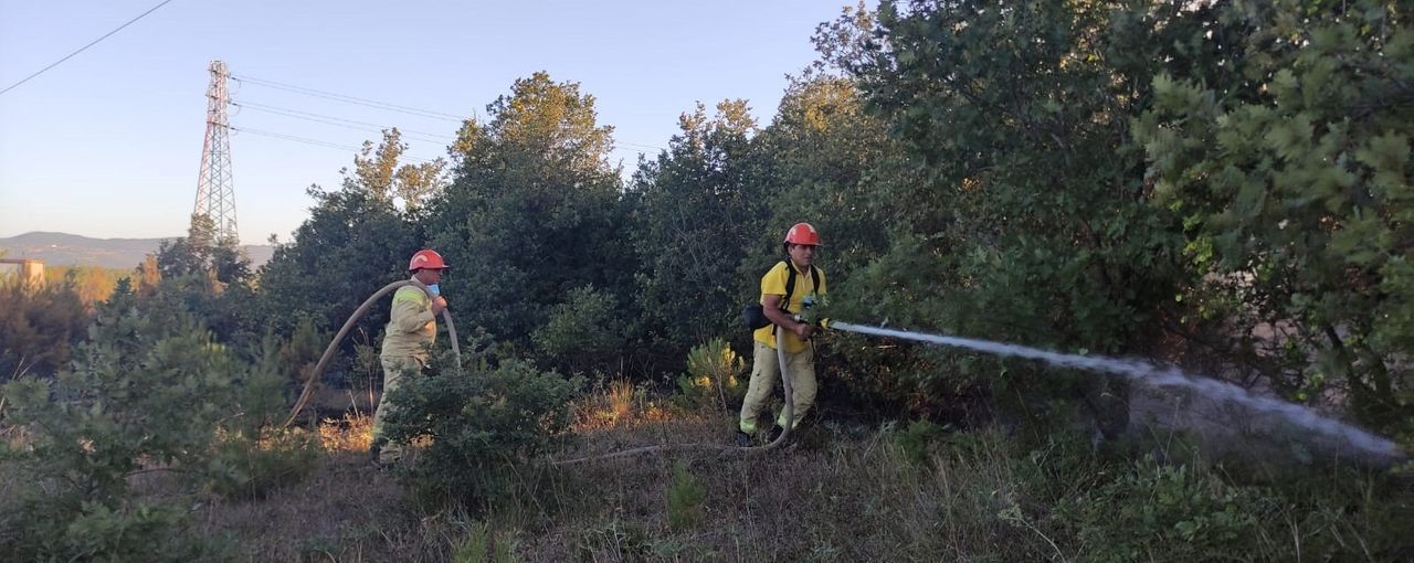 Çanakkale Biga'da orman yangını! Müdahale havadan ve karadan devam ediyor 2