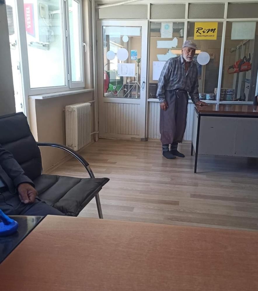 Rafet amca, duyarlı davranışıyla herkesi duygulandırdı 4