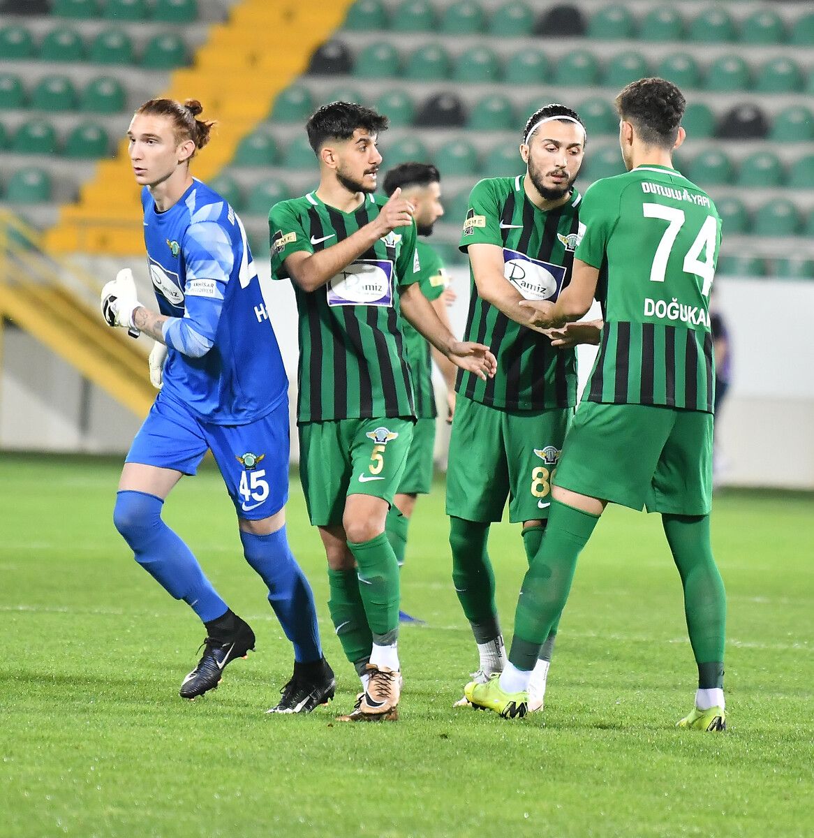 Akhisarspor yönetimine, genel kurulun yapılmaması üzerine ikinci kez kayyum atandı 2