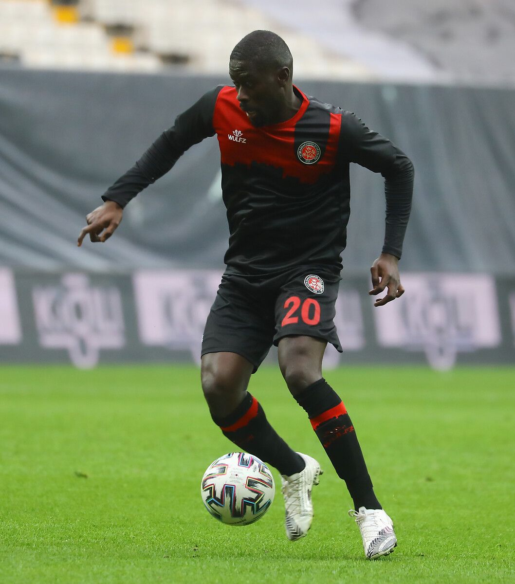 Süper Lig 2022-2023 sezonu ekiplerinden transfer haberleri art arda geliyor 9