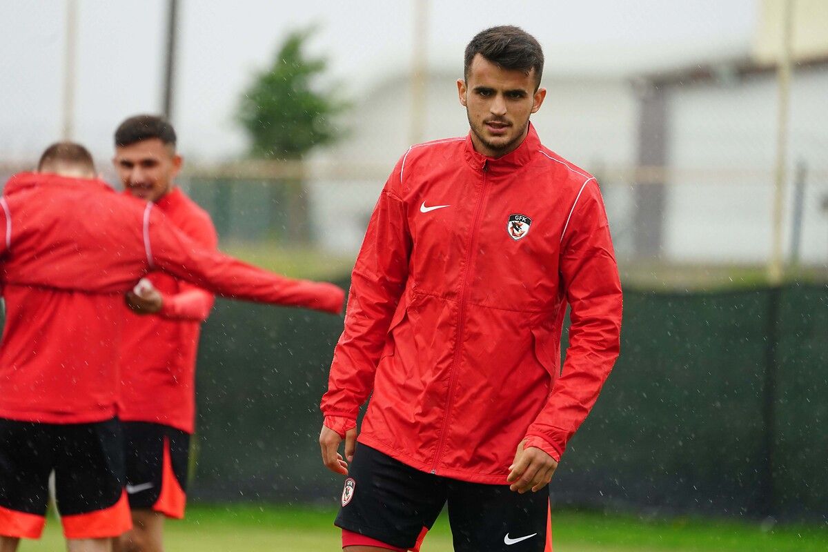 Süper Lig 2022-2023 sezonu ekiplerinden transfer haberleri art arda geliyor 6