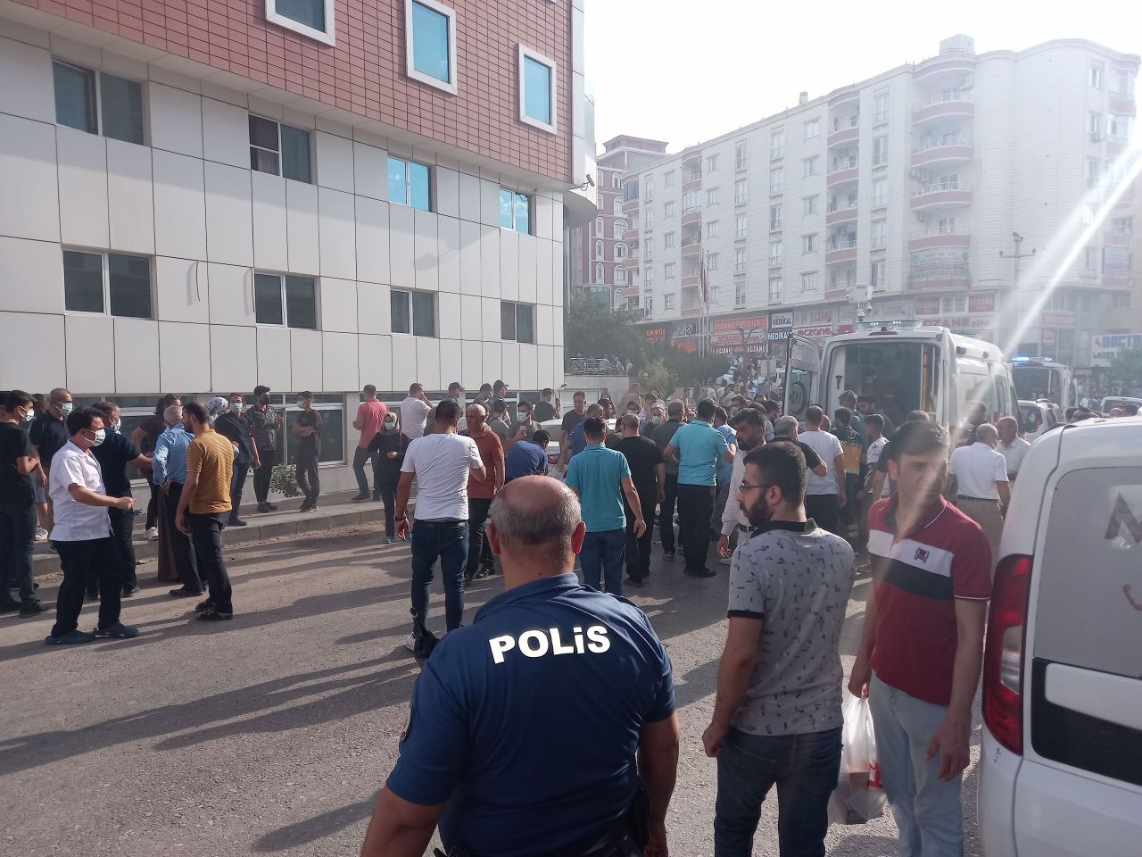 Mardin'de özel bir hastane de patlama meydana geldi 3