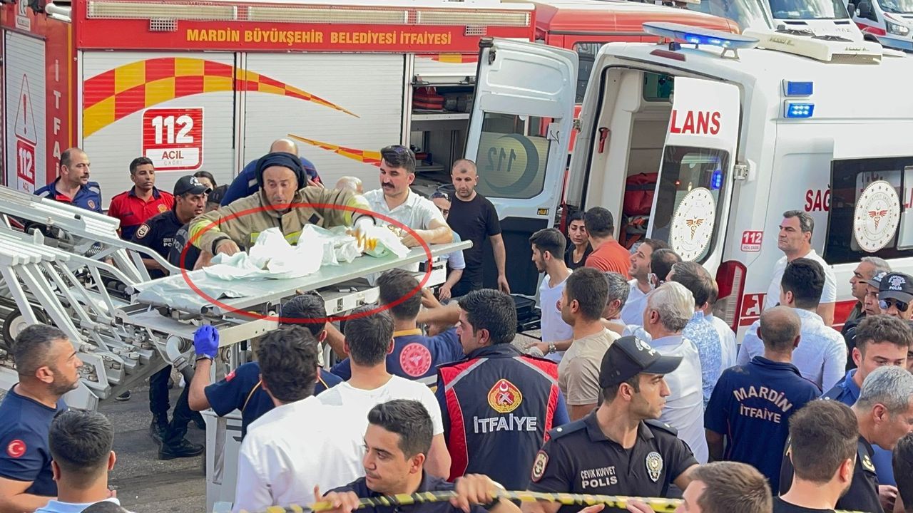 Mardin’de trafo patladı! Dumandan etkilenen yeni doğan bebekler vinçle tahliye edildi 6