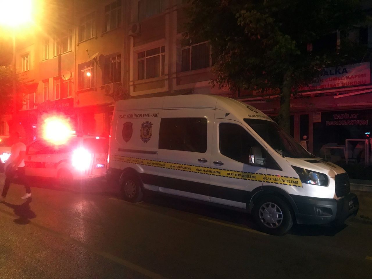 Fatih’te dehşet! 81 yaşındaki annesinin boğazını bıçakla kesti 4