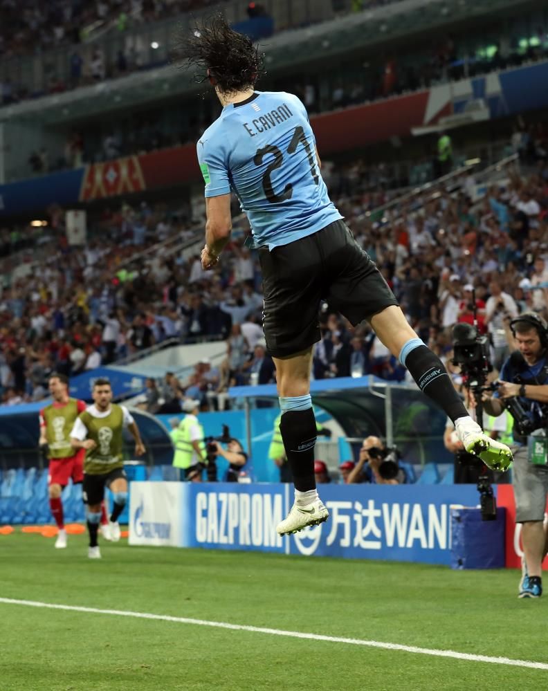 Uruguaylı forvet Edinson Cavani'nin menajeri Fenerbahçe için İstanbul'da iddiası 9